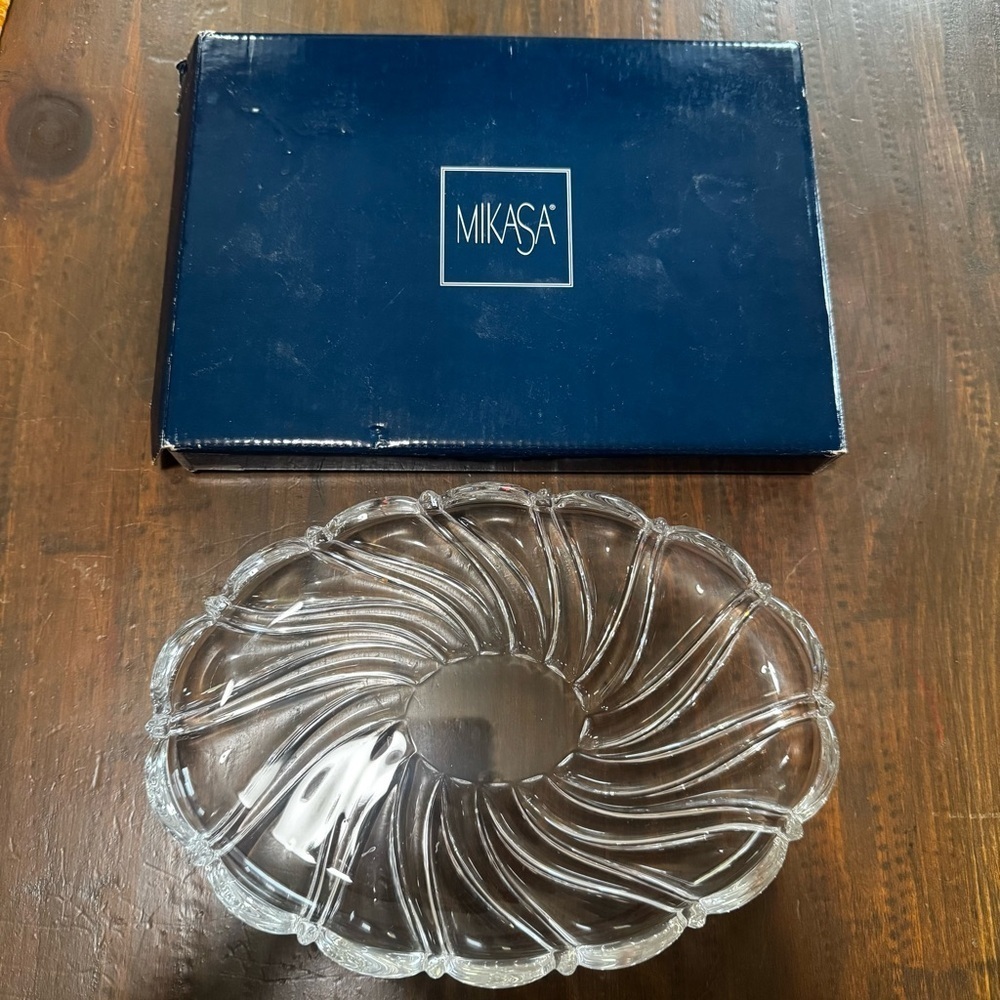 9 1/4" Mikasa Peppermint Swirl Dish ~ Oval Candy Trinket Sweet Meat Clear Tray